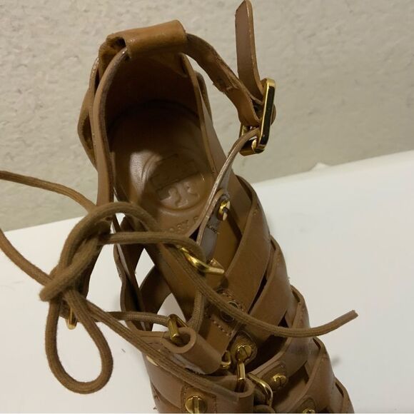 Tory Burch Gladiator Lace Up studded gold platform sandals Tan size 7.5 M - Picture 5 of 15